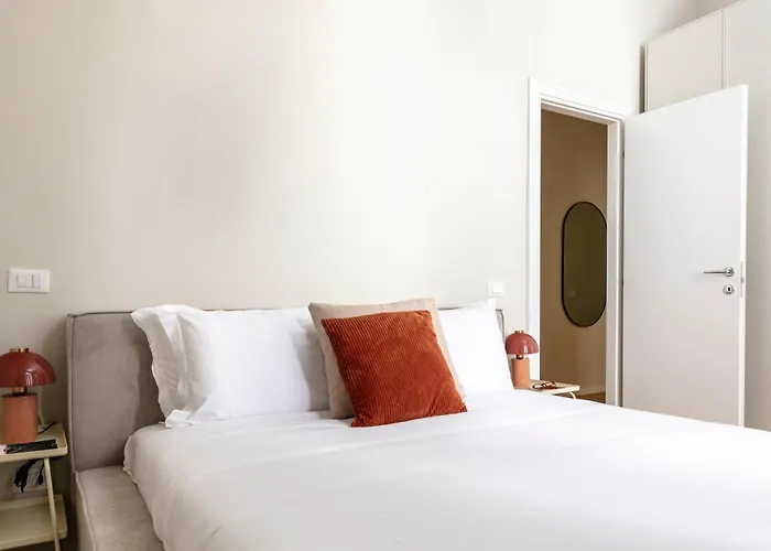 Casa Gracchi By Hili *